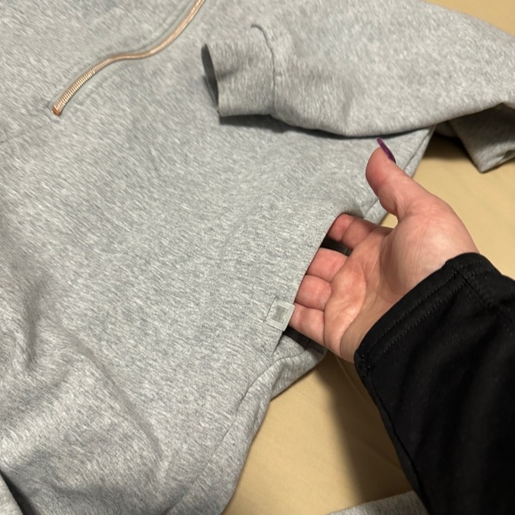 Forever Savage Hooded Onesie size S excellent condition. - Picture 12 of 13